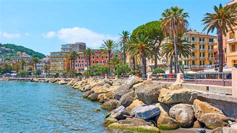 Rapallo, the pearl of the Tigullio Gulf 